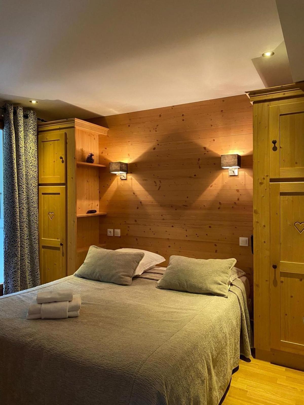 Hotel Et Appart'Hotel De L'Hermitage Тон Екстер'єр фото