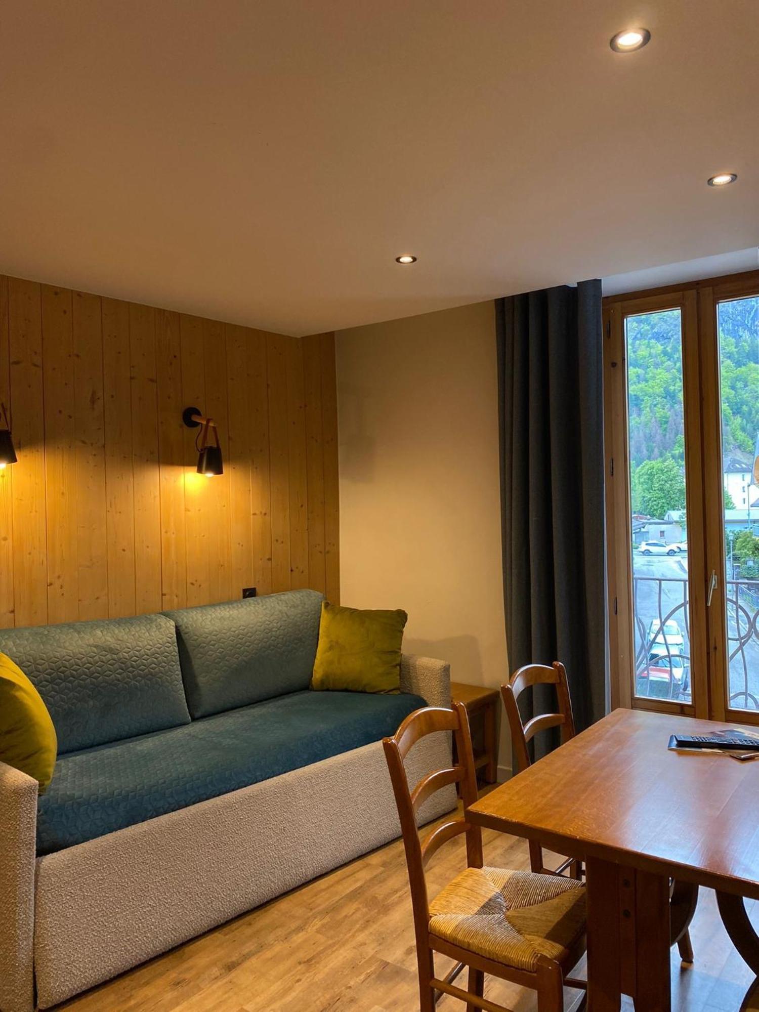 Hotel Et Appart'Hotel De L'Hermitage Тон Екстер'єр фото