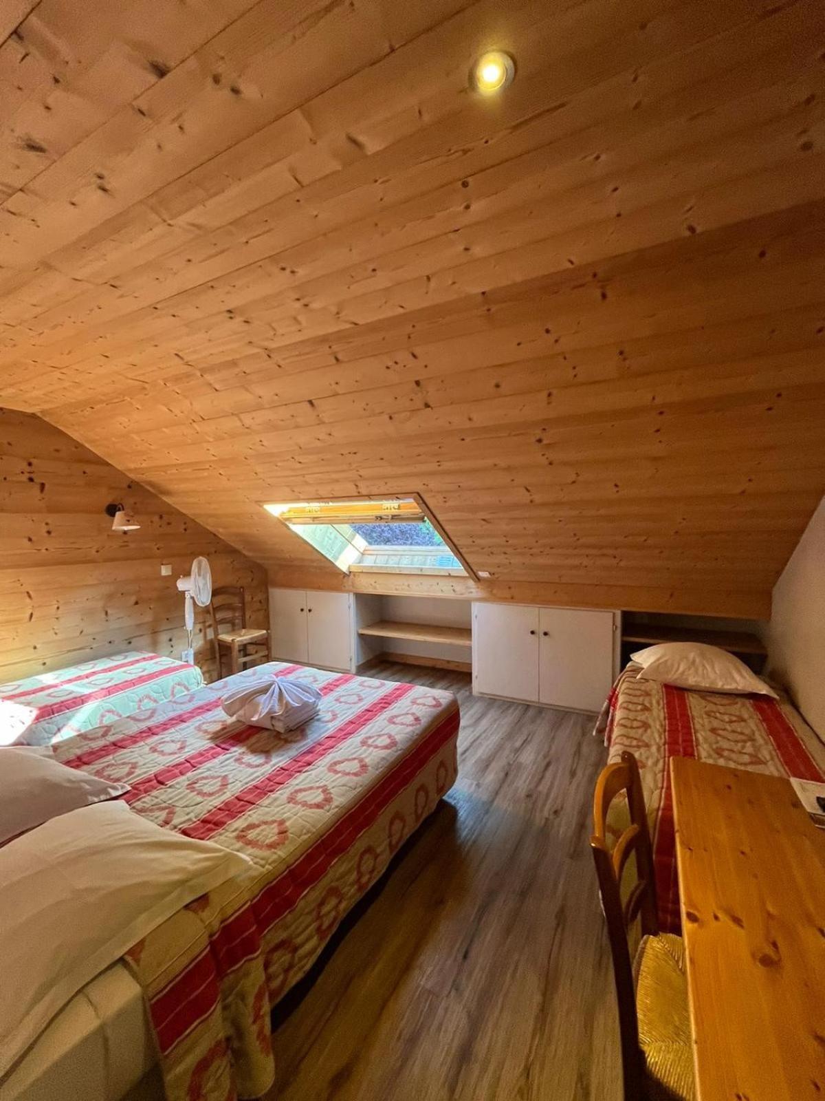 Hotel Et Appart'Hotel De L'Hermitage Тон Екстер'єр фото